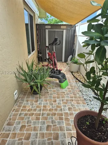 1359 Summit Run Circle West Palm Beach FL 33415