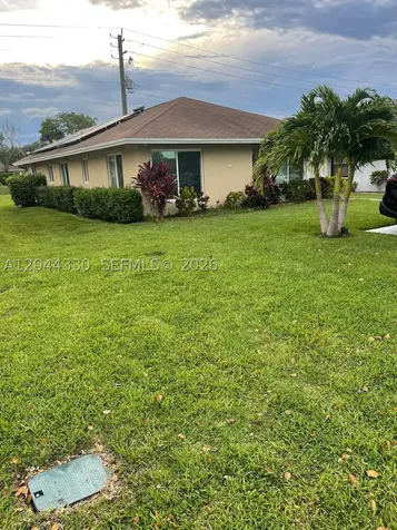 1359 Summit Run Circle West Palm Beach FL 33415