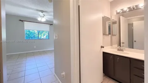 757 NW 92nd Avenue Plantation FL 33324
