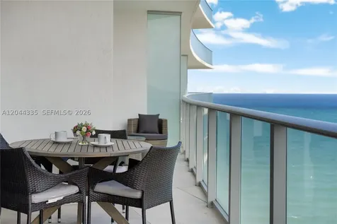 4111 S Ocean Drive Hollywood FL 33019