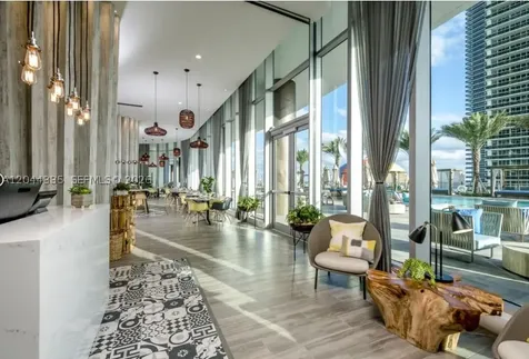 4111 S Ocean Drive Hollywood FL 33019