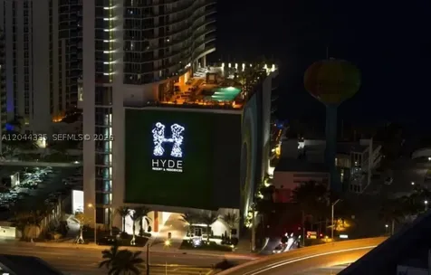 4111 S Ocean Drive Hollywood FL 33019