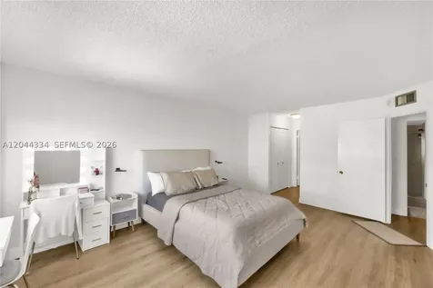 2851 NE 183rd Street Aventura FL 33160