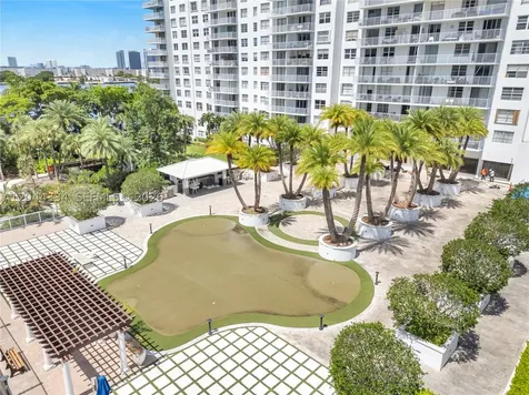 2851 NE 183rd Street Aventura FL 33160