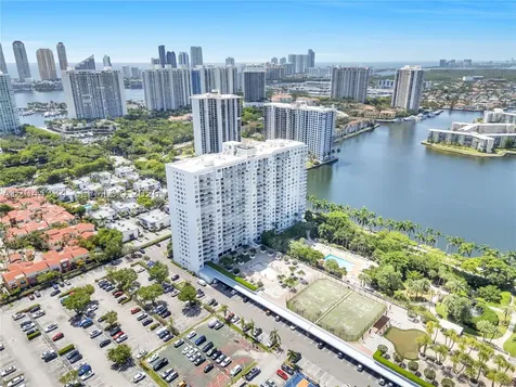 2851 NE 183rd Street Aventura FL 33160