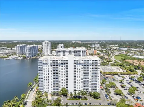 2851 NE 183rd Street Aventura FL 33160
