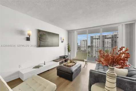 2851 NE 183rd Street Aventura FL 33160