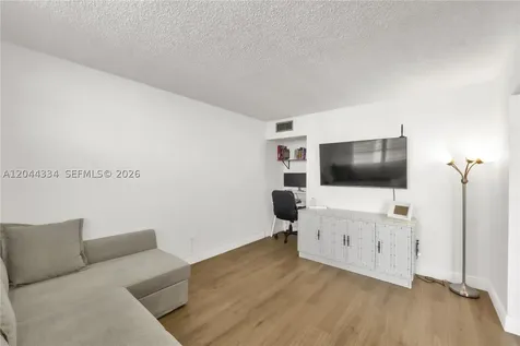 2851 NE 183rd Street Aventura FL 33160