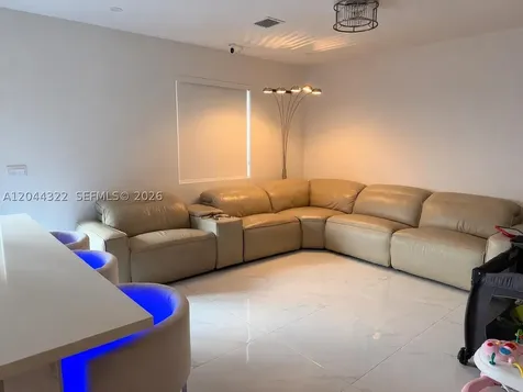 827 SE 18th Street Homestead FL 33034