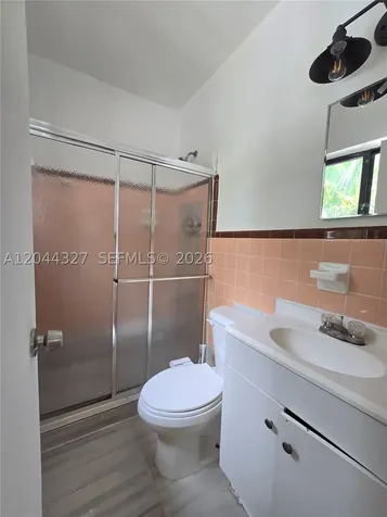 7035 Rue Granville Miami Beach FL 33141