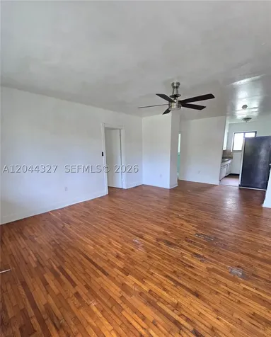 7035 Rue Granville Miami Beach FL 33141