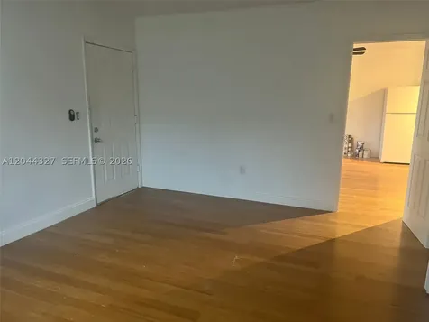 7035 Rue Granville Miami Beach FL 33141
