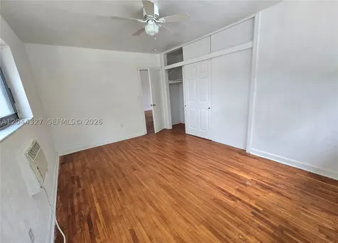 7035 Rue Granville Miami Beach FL 33141