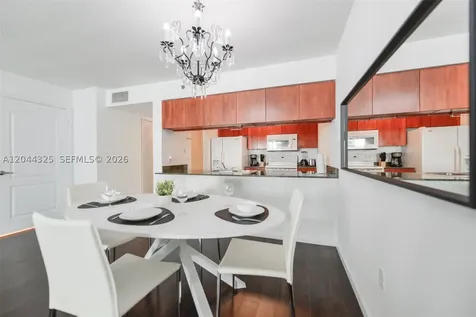 1200 Brickell Bay Drive Miami FL 33131