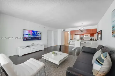 1200 Brickell Bay Drive Miami FL 33131