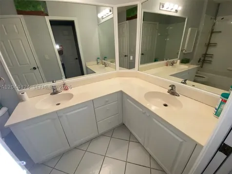 2442 NW 49th Terrace Coconut Creek FL 33063