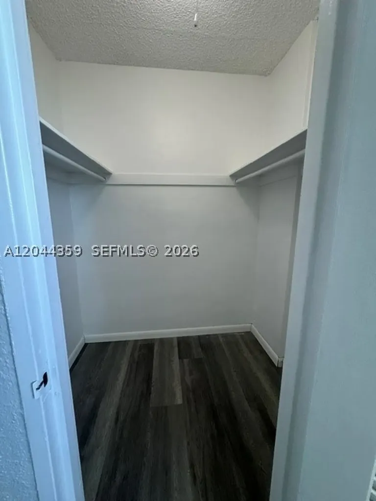 3901 S Ocean Drive Hollywood FL 33019