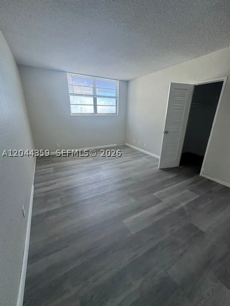 3901 S Ocean Drive Hollywood FL 33019