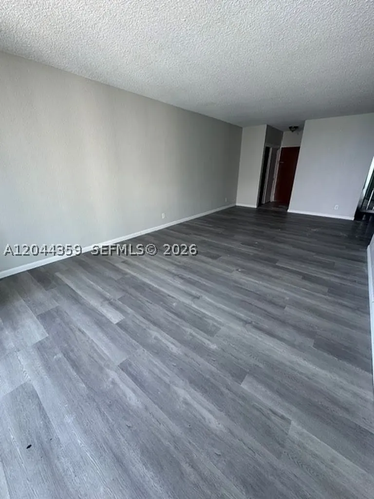 3901 S Ocean Drive Hollywood FL 33019
