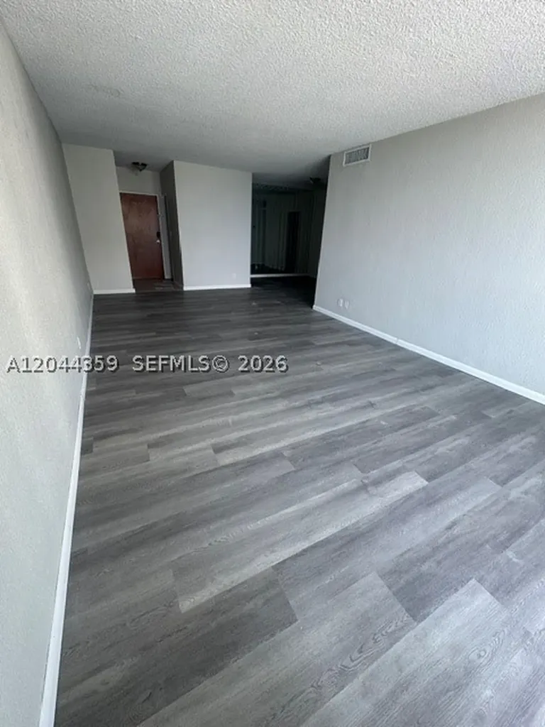 3901 S Ocean Drive Hollywood FL 33019