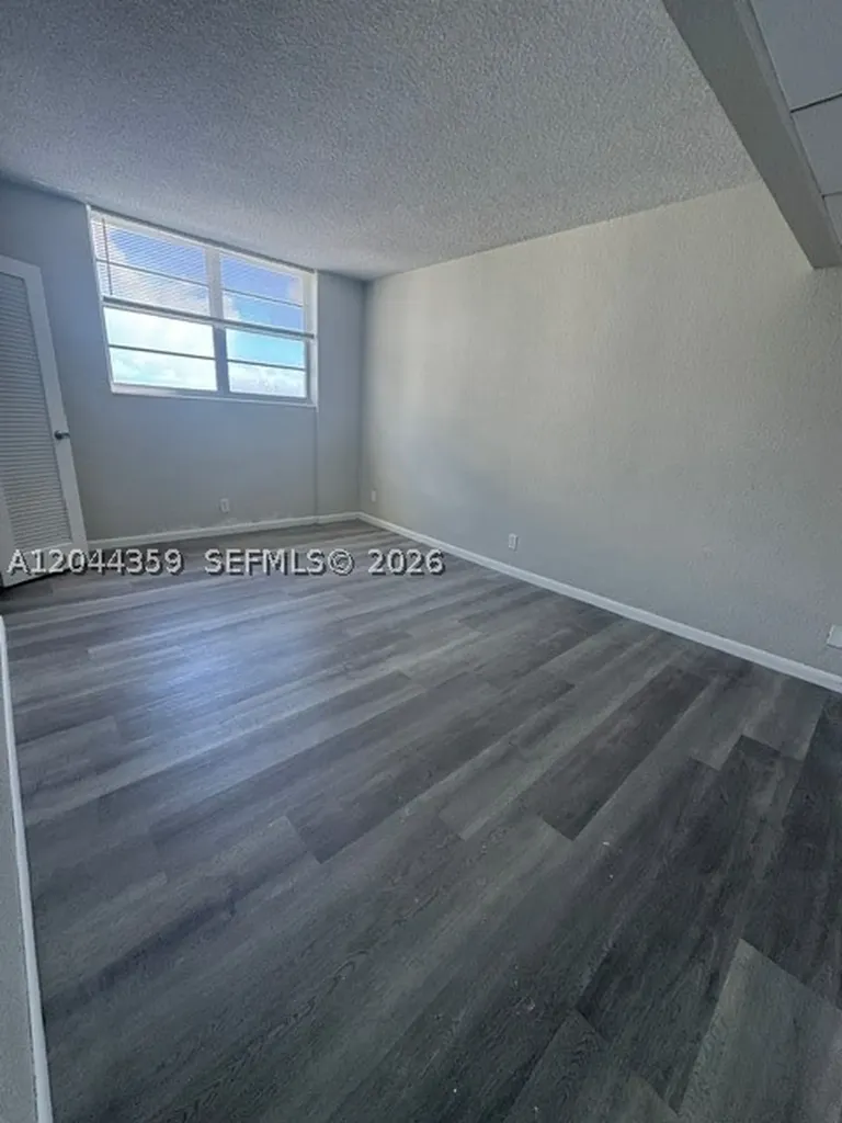 3901 S Ocean Drive Hollywood FL 33019