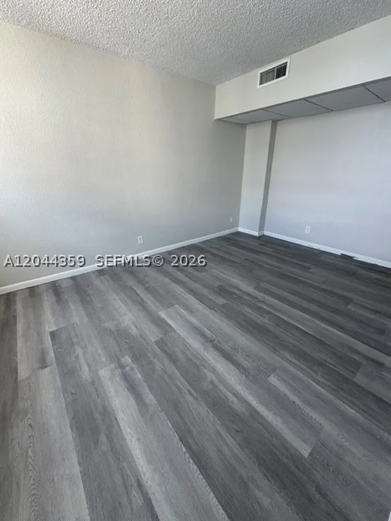 3901 S Ocean Drive Hollywood FL 33019