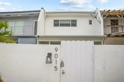 9015 SW 96 Avenue Miami FL 33176