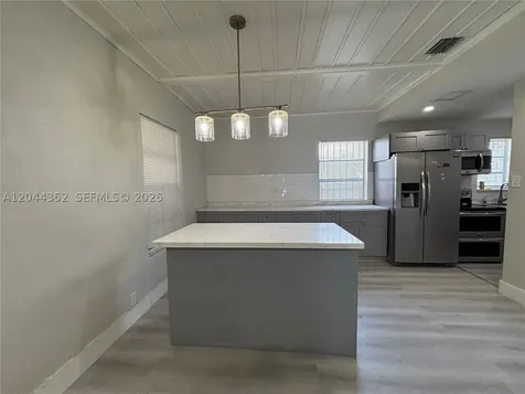 5011 SW 5th Street Miami FL 33134
