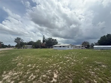 217 Palmetto Street Lake Placid FL 33852