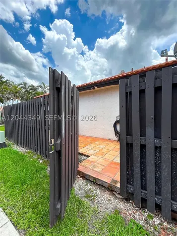 14970 SW 48th Terrace Miami FL 33185