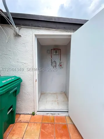 14970 SW 48th Terrace Miami FL 33185