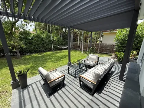 9008 Emerson Avenue Surfside FL 33154