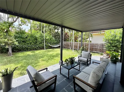 9008 Emerson Avenue Surfside FL 33154