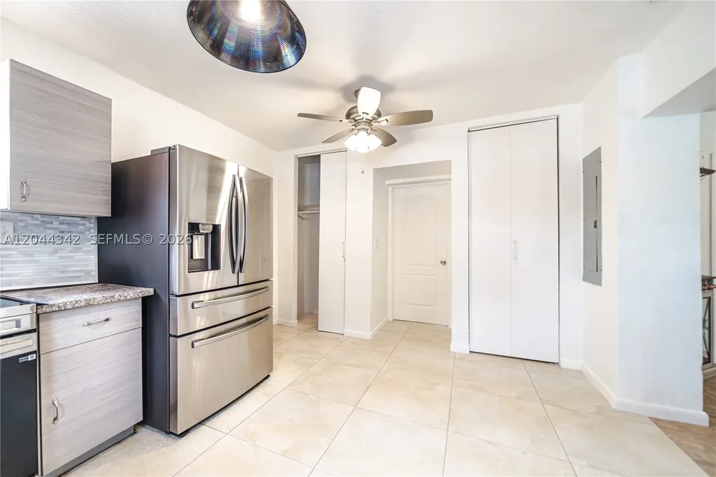 7101 Hope Street Hollywood FL 33024