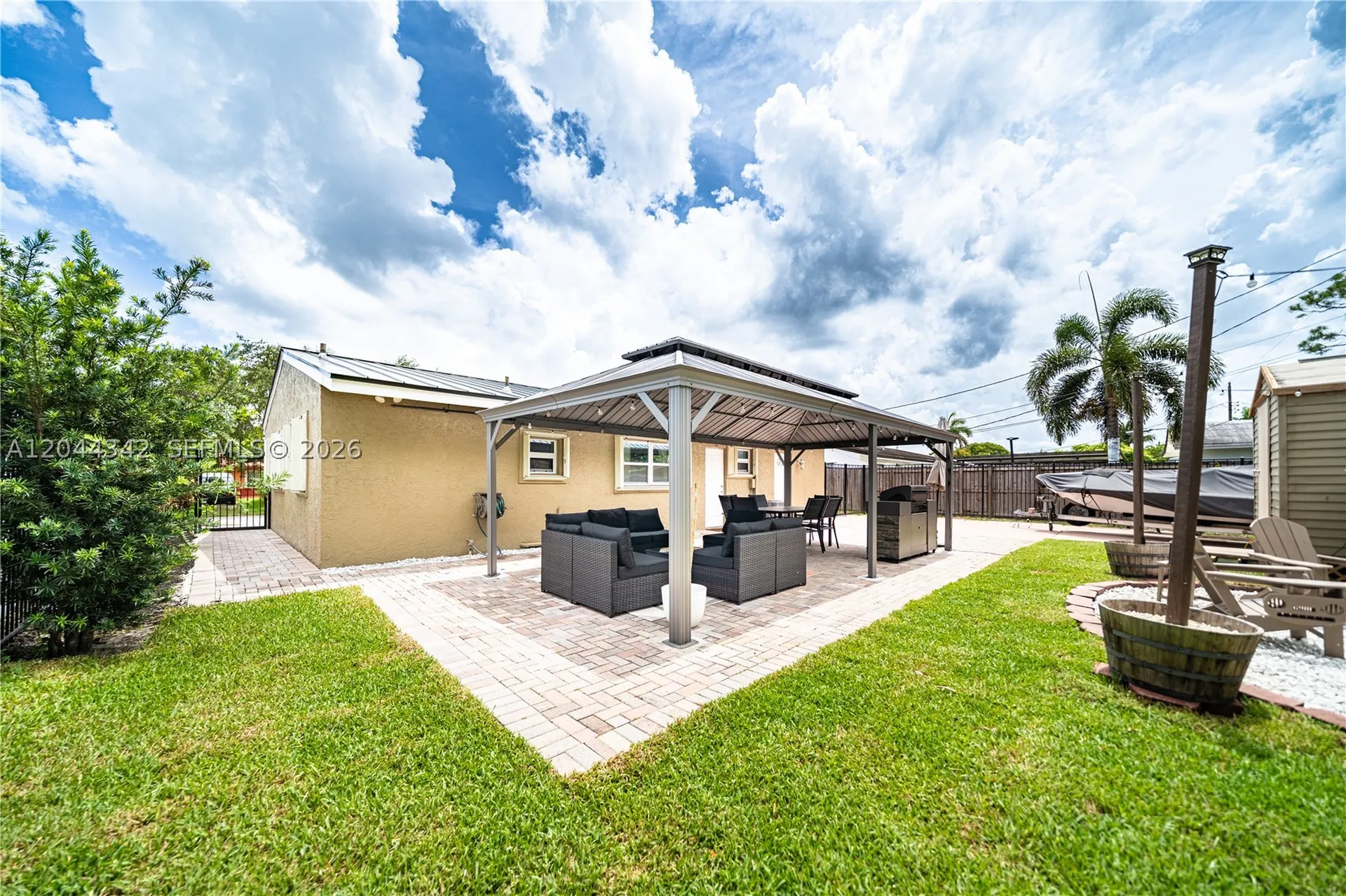 7101 Hope Street Hollywood FL 33024