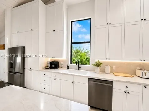 2641 S Parkview Drive Hallandale Beach FL 33009
