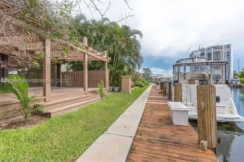 2641 S Parkview Drive Hallandale Beach FL 33009
