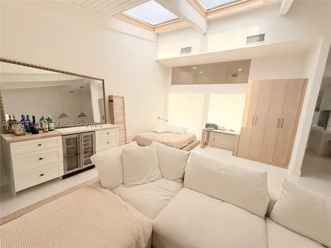 2641 S Parkview Drive Hallandale Beach FL 33009