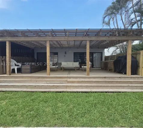 2641 S Parkview Drive Hallandale Beach FL 33009