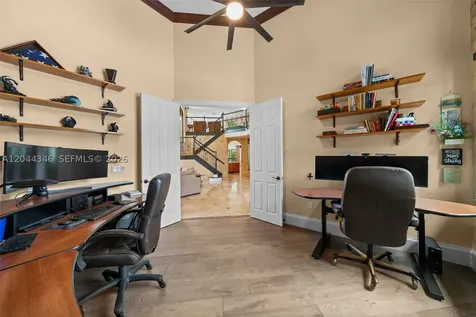 2982 E Lake Vista Circle Davie FL 33328