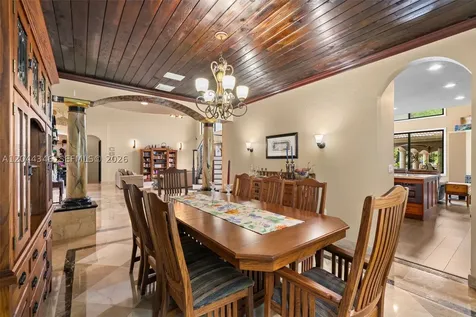 2982 E Lake Vista Circle Davie FL 33328