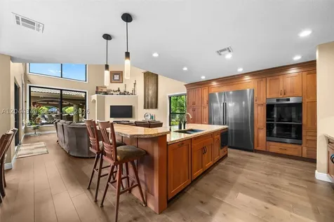2982 E Lake Vista Circle Davie FL 33328
