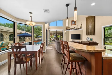 2982 E Lake Vista Circle Davie FL 33328