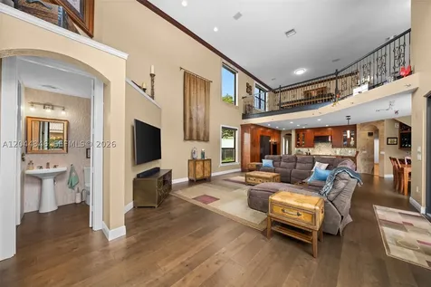 2982 E Lake Vista Circle Davie FL 33328
