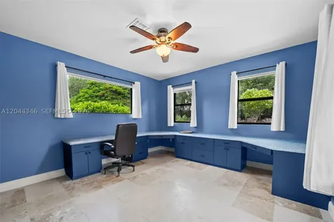 2982 E Lake Vista Circle Davie FL 33328