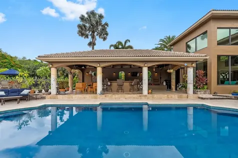 2982 E Lake Vista Circle Davie FL 33328