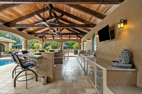 2982 E Lake Vista Circle Davie FL 33328