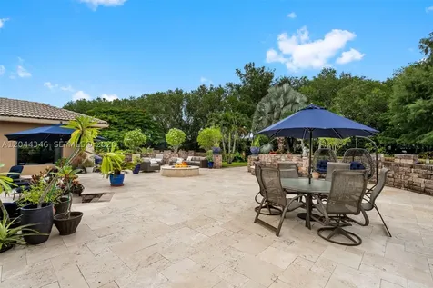 2982 E Lake Vista Circle Davie FL 33328