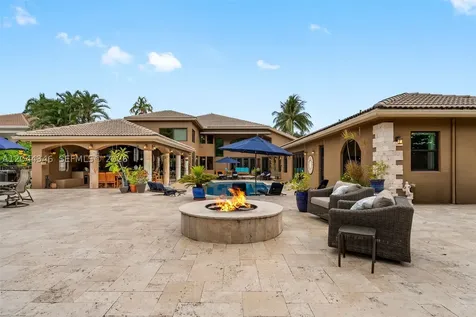 2982 E Lake Vista Circle Davie FL 33328