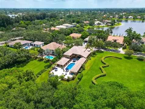 2982 E Lake Vista Circle Davie FL 33328